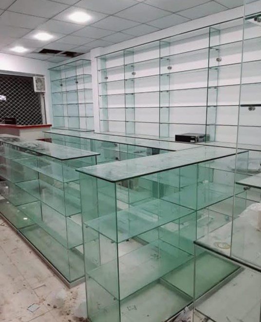 Fabricone - Glass display counters